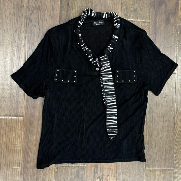 Shin Long Short Sleeve with Neck Tie Up - Picture 6 of 12